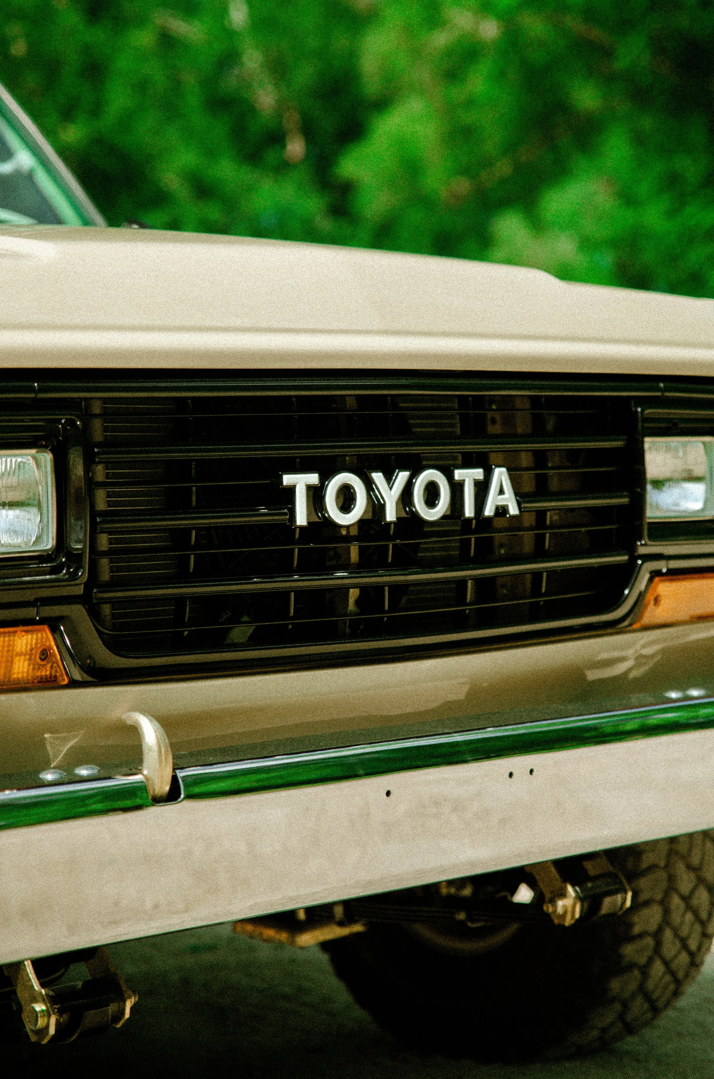 1990 Toyota Land Cruiser FJ62 — Legacy Overland